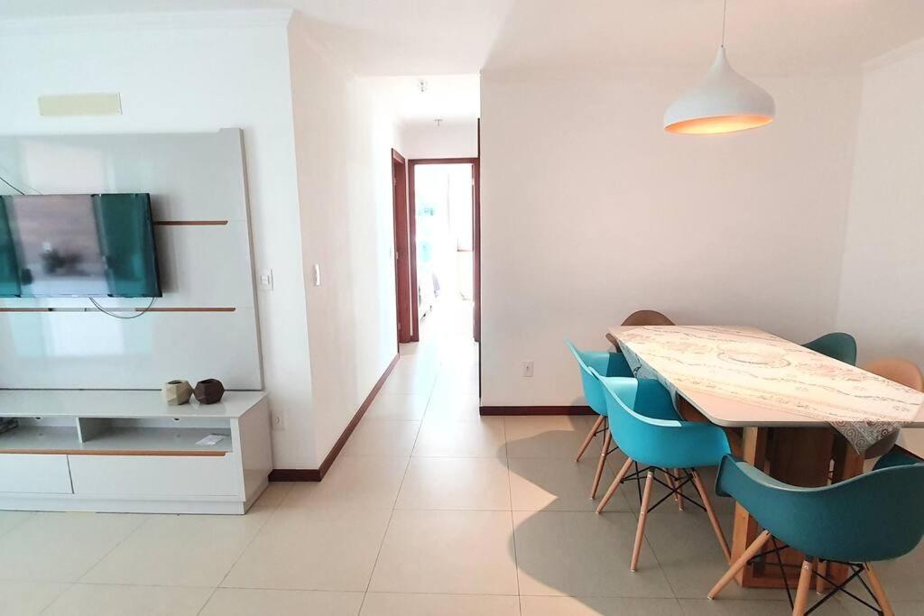 Lindissimo Apartamento, Ar Condic, 7 Min Da Praia! Lägenhet Cabo Frio Exteriör bild